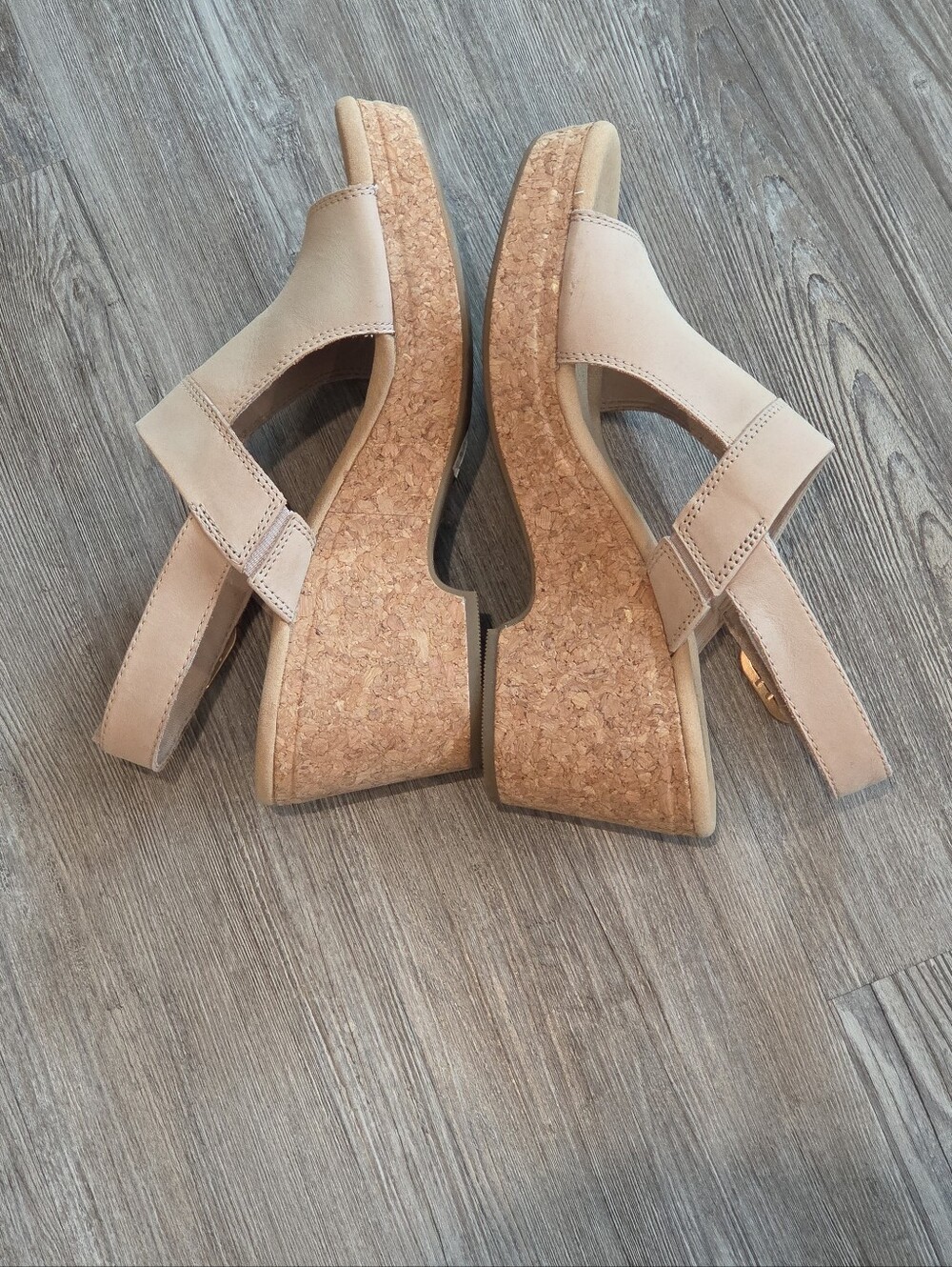 Clarks Collection Shoes Womens Sz 9.5 Giselle Sea Tan Ankle Strap Heels - Picture 5 of 13